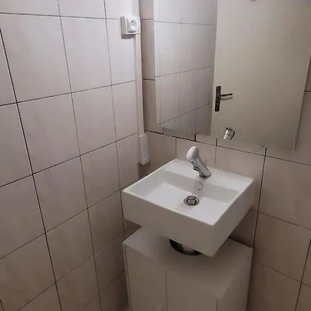 Апартаменты B Aux Pieds Des Thermes