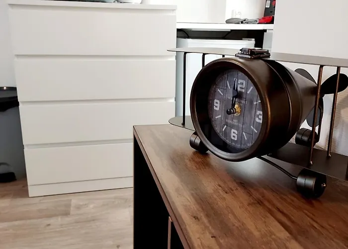 B Aux Pieds Des Thermes Néris-les-Bains